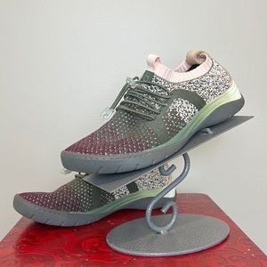 Bionico Knit Slip-On Sneaker